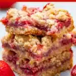 Delicious Strawberry Oatmeal Crumble Bars with oatmeal topping and fresh strawberries